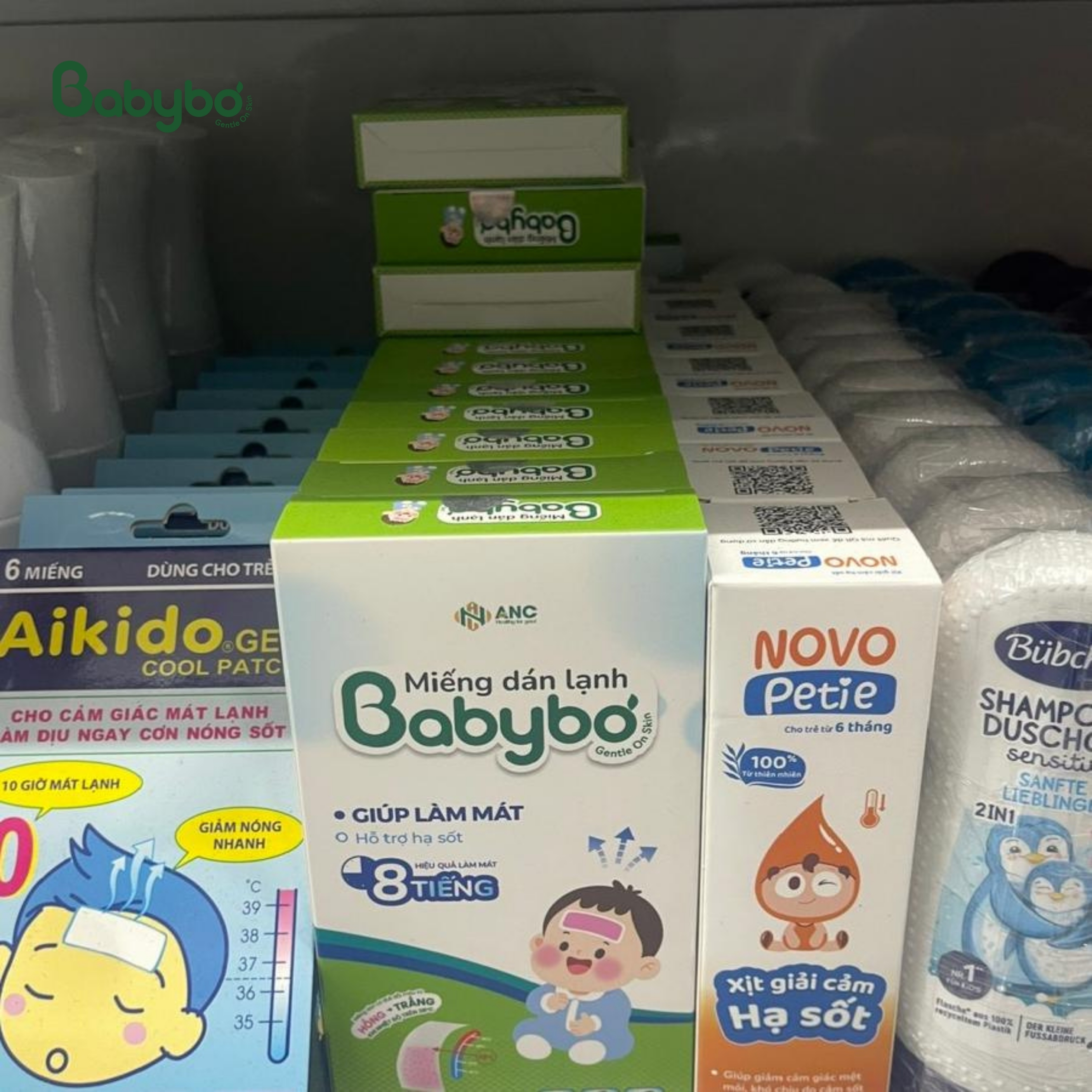 Sản phẩm Babybơ được trưng bày tại shop Quỳnh Baby.